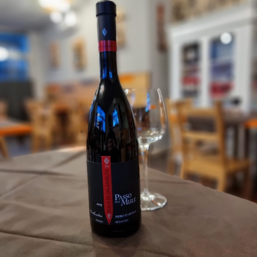 PASSO DELLE MULE (NERO D'AVOLA)