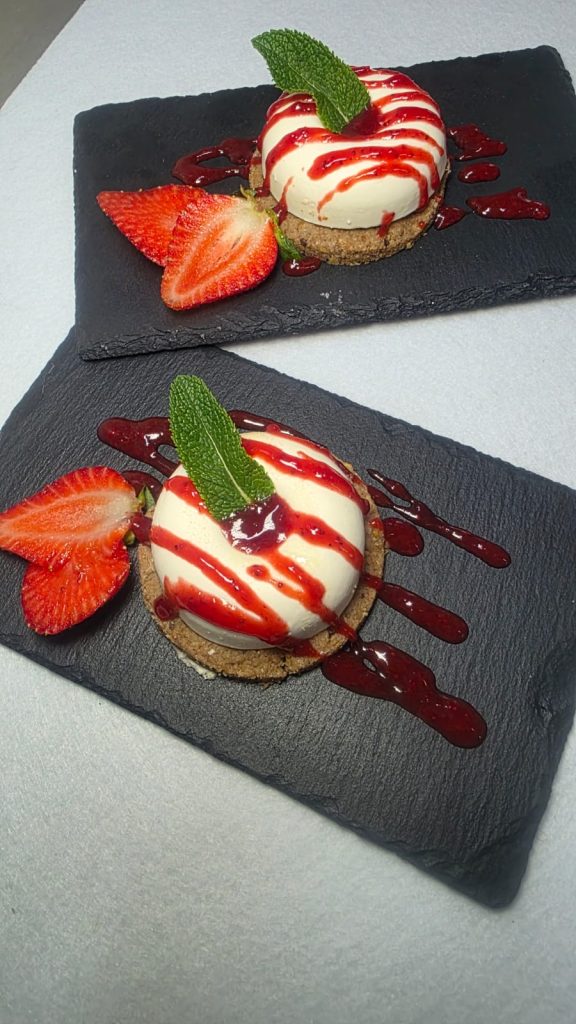 Ciambella di Cheesecake alle Fragole